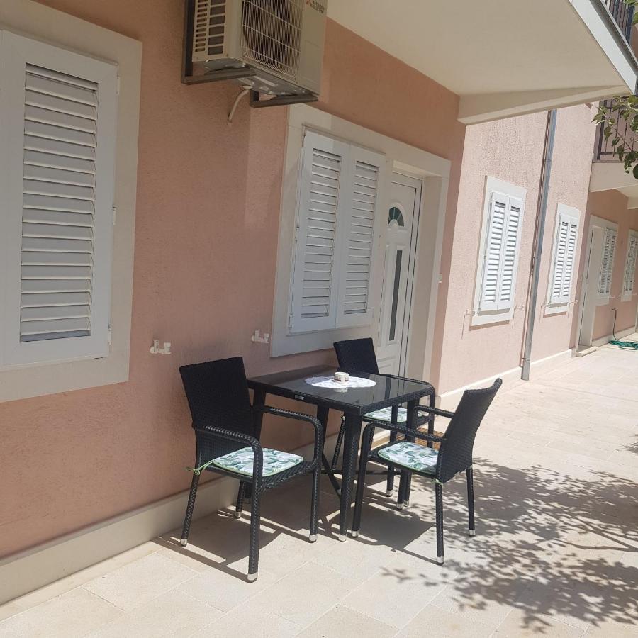 Ruzica Apartments Mirca  Экстерьер фото